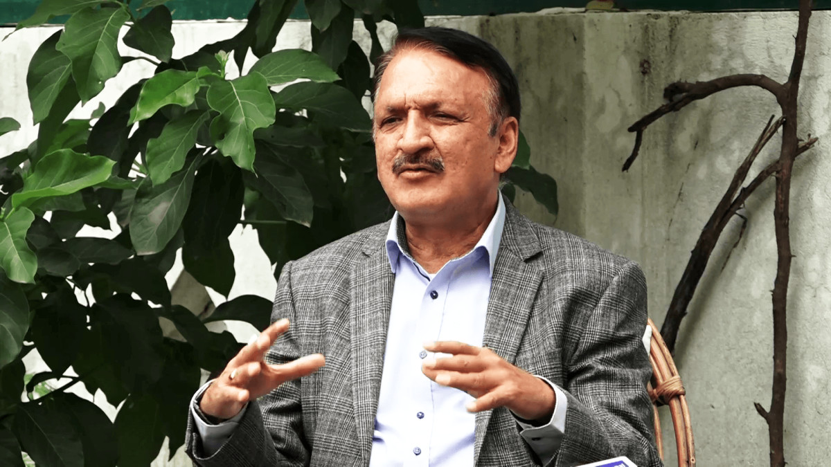 ठूलो आकारको बजेट ल्याउँदा टाउकोमा हात राख्नुपर्ने अवस्था आउँछः सांसद डा.महत